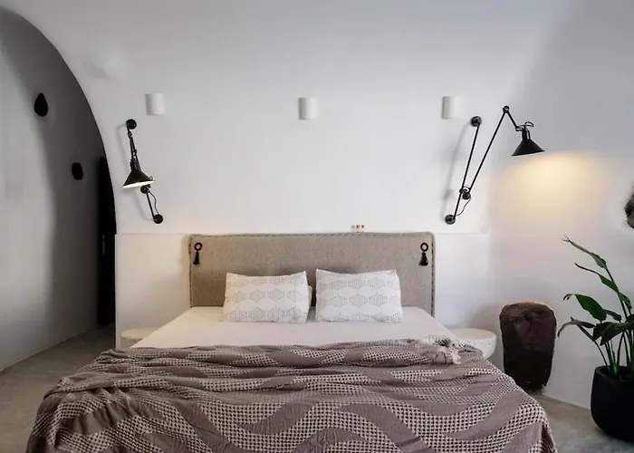 Iliolousto Luxury Cave إيميروفيغلي