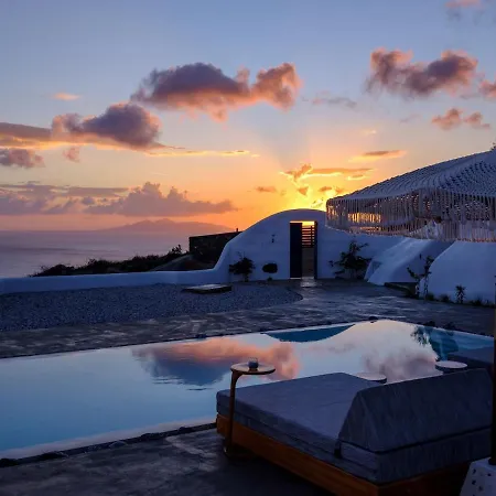 Iliolousto Luxury Cave